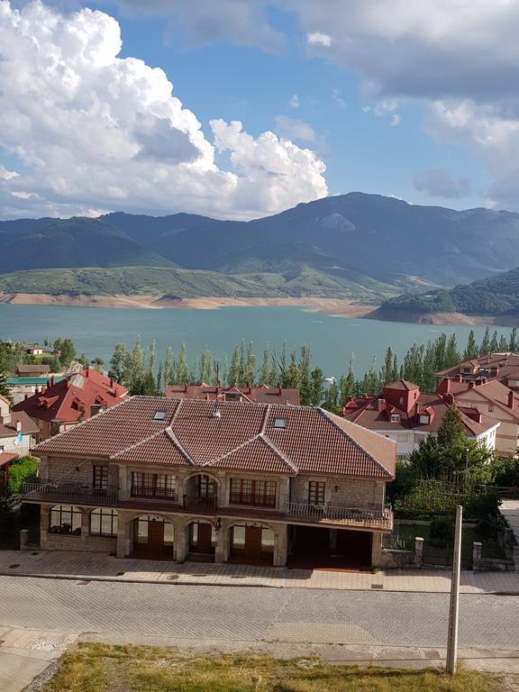 Hostal Sainz Riano  Luaran gambar